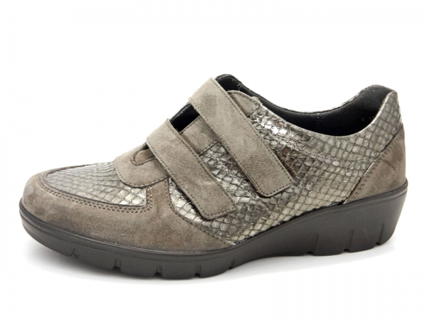 Judith J7065-597-867